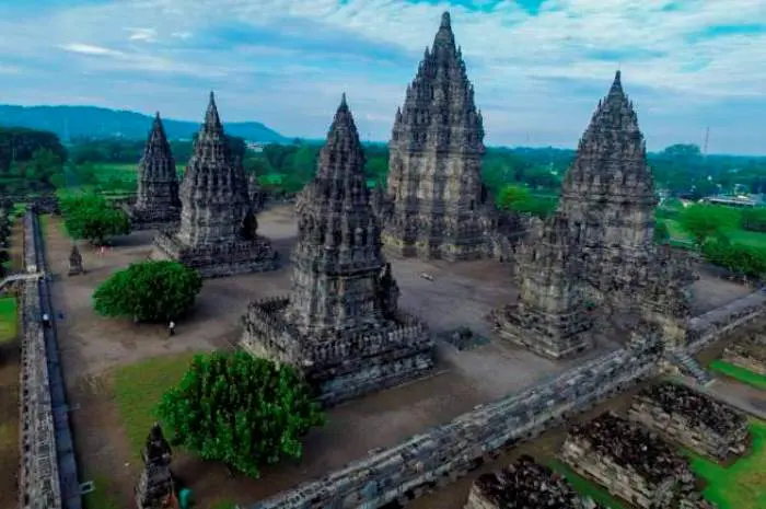 Prambanan Temple, the Largest Temple in Southeast Asia with a Legendary Story